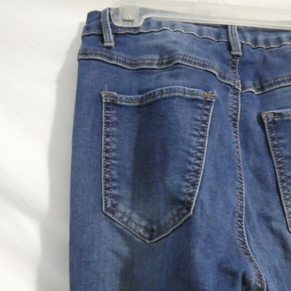 SWS X DENIM CO. CALI | size 7 | Blue Distressed Denim | Cali High Rise Skinny - Picture 10 of 16